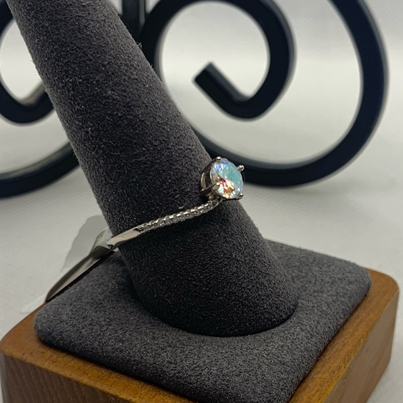 Fragrant Jewels Sterling Silver Ring w Aurora Borealas Crystal - Picture 4 of 13